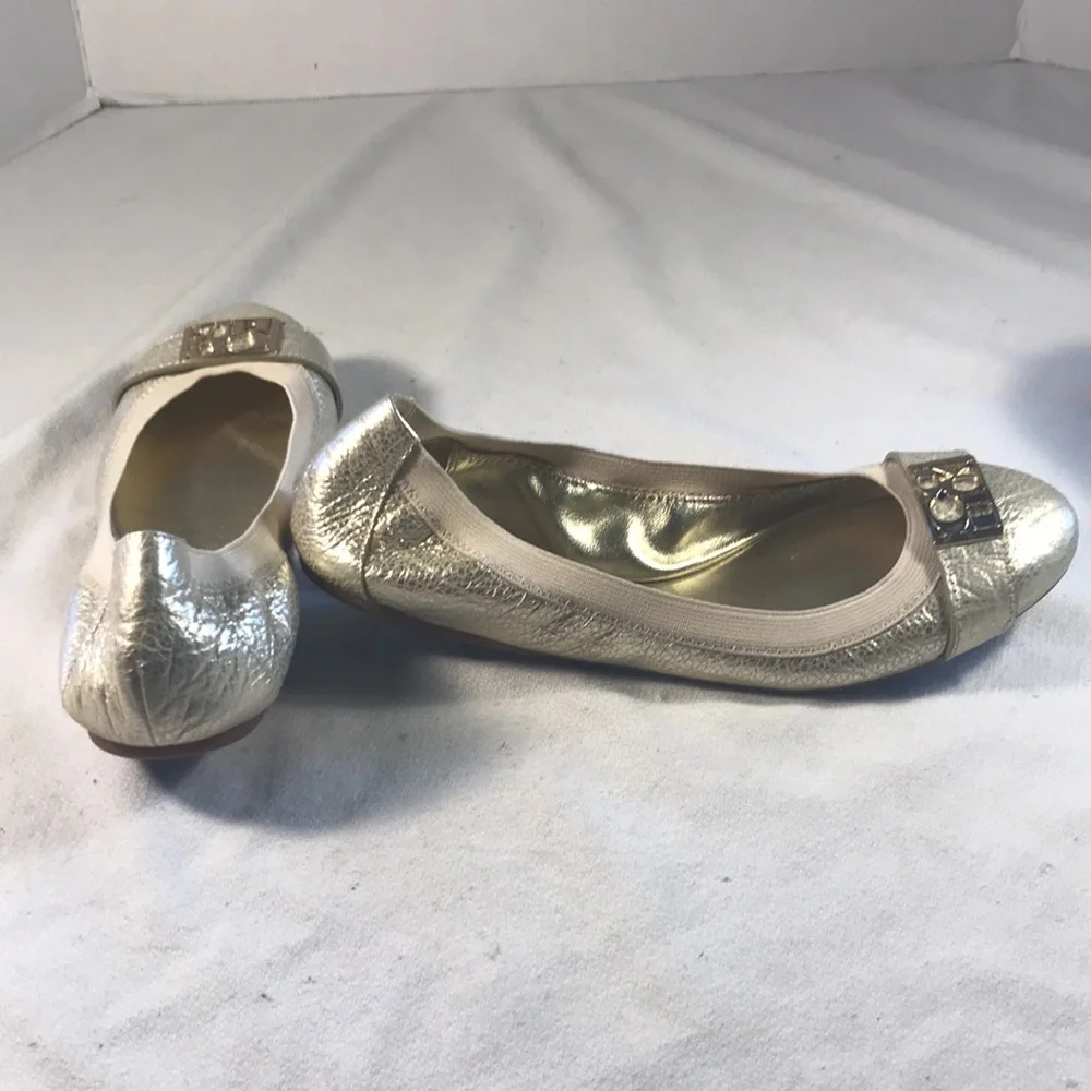 Coach Dora Cuba Textured Metallic Platinum Gold Logo Women's Ballet Pull On Flat
